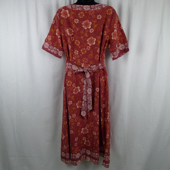 Isabella Bird Silk Fit And Flare Dress Size 8P - Picture 4 of 9